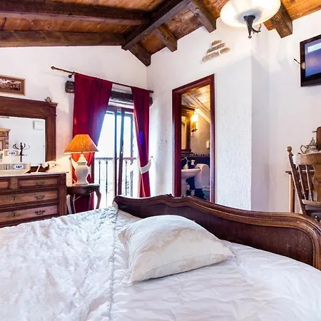 Villa Bajici 11328 Grabovac (Split-Dalmatia)